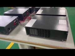 Fornecimento de corrente contínua programável com resolução de exibição de 10 mA adequado para ambientes extremos